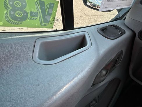 Used 2017 Ford Transit 250 130 Low Roof RWD image 23