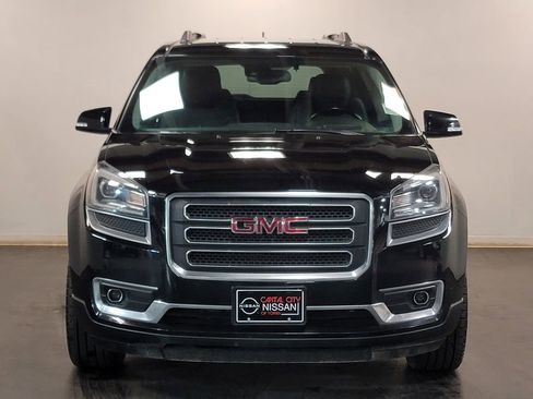 Used 2017 GMC Acadia Limited SLT image 3