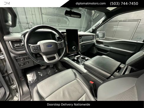 Used 2022 Ford F150 Lightning Lariat w/ Tow Technology Package image 17