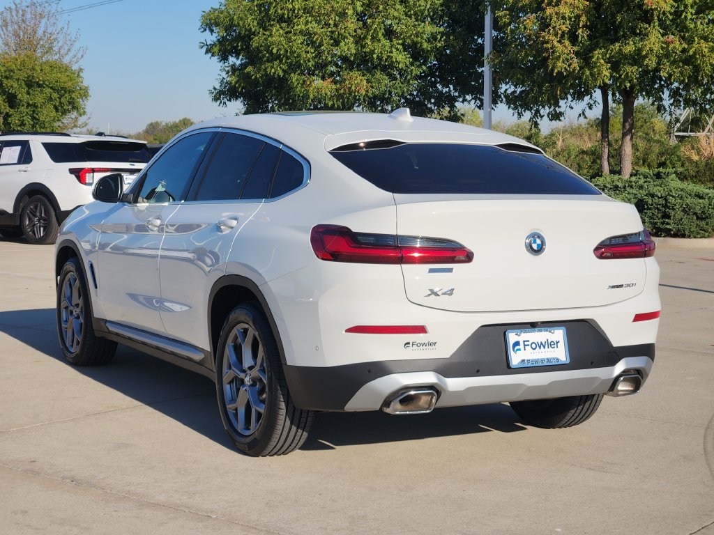 Used 2024 BMW X4 xDrive30i w/ Premium Package AWD/4WD image 5