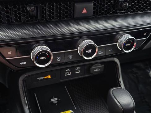 Used 2023 Honda CR-V EX-L image 30