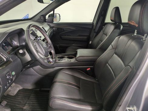 Used 2024 Honda Passport TrailSport image 13