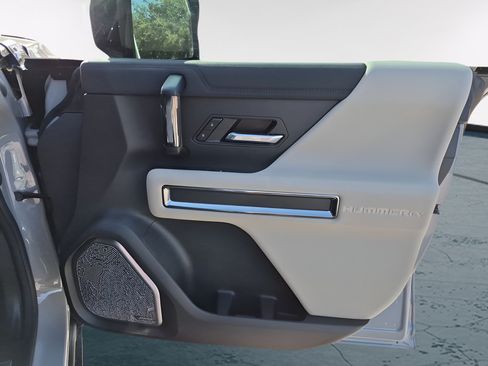 New 2026 GMC Hummer EV SUV AWD/4WD image 34