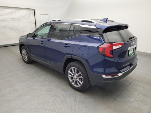 Used 2023 GMC Terrain SLT AWD/4WD image 3