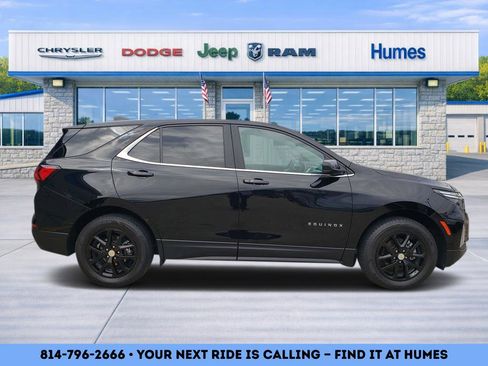 Used 2022 Chevrolet Equinox LT w/ Driver Convenience Package AWD/4WD image 2