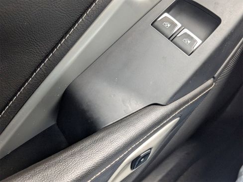 Used 2016 Chevrolet Corvette Stingray Coupe w/ Carbon Flash Badge Package image 21