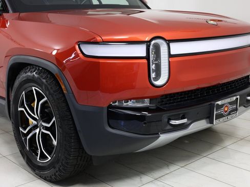 Used 2023 Rivian R1T Adventure image 36