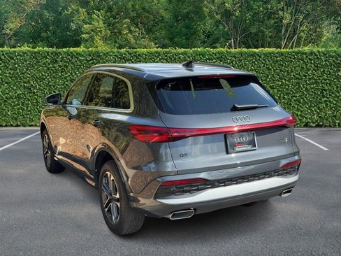 Used 2025 Audi Q5 Premium Plus w/ Premium Plus image 4