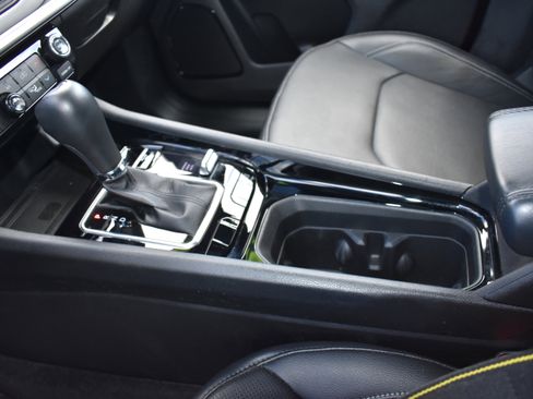 Used 2025 Jeep Compass Limited w/ Elite Group image 22