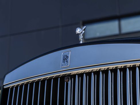 New 2026 Rolls-Royce Cullinan AWD/4WD image 19