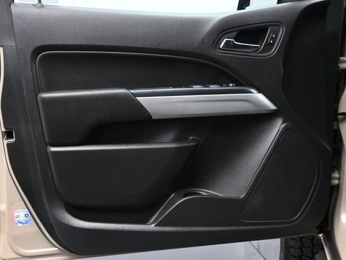 Used 2022 Chevrolet Colorado ZR2 w/ ZR2 Dusk Special Edition image 22