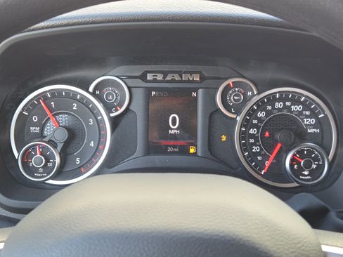 New 2026 RAM 2500 Tradesman AWD/4WD image 13