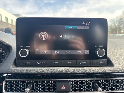 Used 2024 Honda Civic Sport image 38