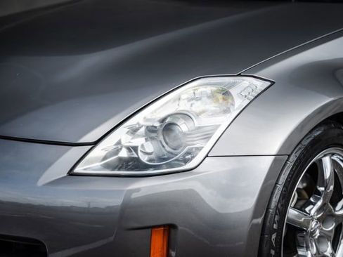 Used 2008 Nissan 350Z Enthusiast w/ Cargo Convenience Pkg image 36