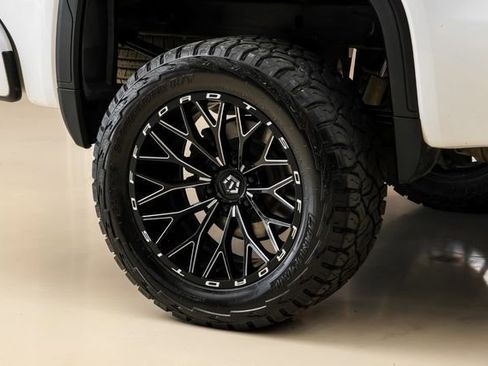 Used 2021 GMC Sierra 1500 AT4 w/ AT4 Premium Package image 65
