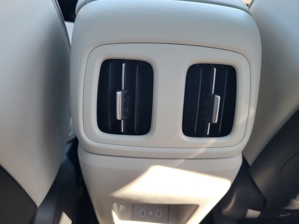 New 2026 Hyundai Tucson Limited AWD/4WD image 35