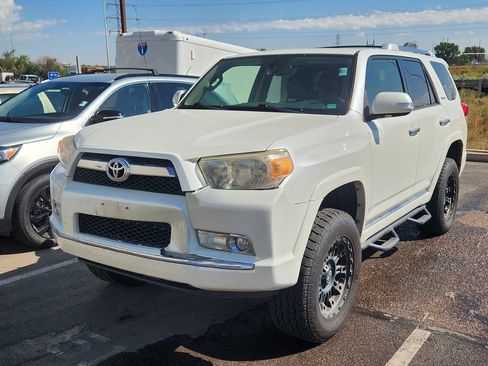 Used 2012 Toyota 4Runner Limited AWD/4WD image 4