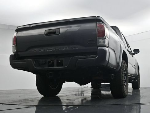 Used 2021 Toyota Tacoma TRD Sport AWD/4WD image 22