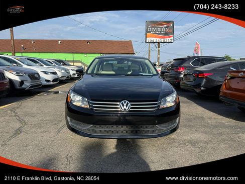 Used 2014 Volkswagen Passat 1.8T SE image 2