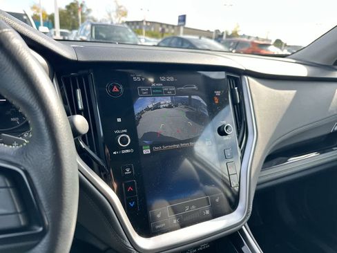 Certified 2025 Subaru Outback Onyx Edition image 30