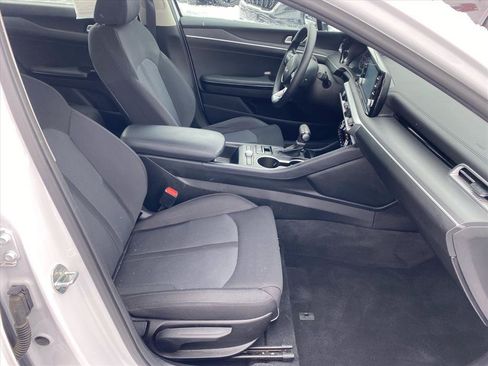 Used 2023 Kia K5 LXS image 21
