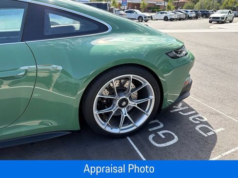 Certified 2022 Porsche 911 GT3 RWD image 4