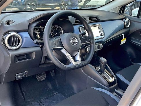 New 2025 Nissan Versa SV w/ Trunk Package image 10