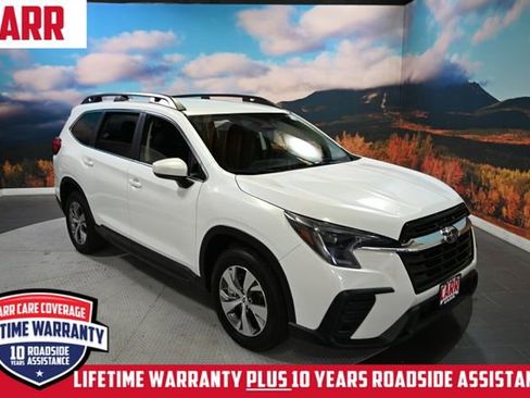 Used 2024 Subaru Ascent Premium w/ Convenience Package image 2