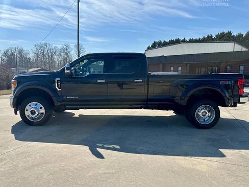 Used 2019 Ford F450 King Ranch w/ King Ranch Ultimate Package image 9