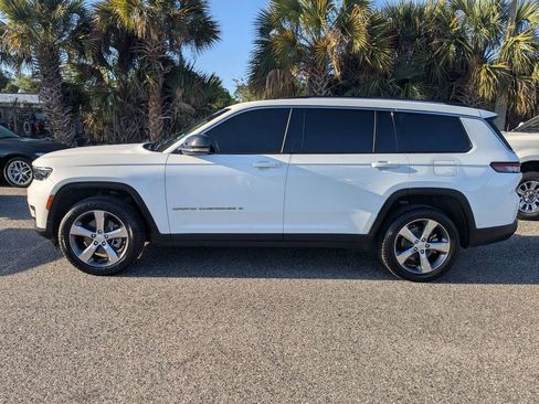 Used 2022 Jeep Grand Cherokee L Limited AWD/4WD image 7