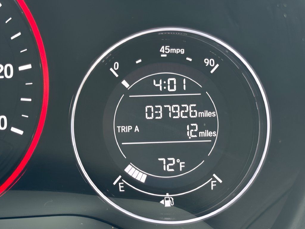 Used 2021 Honda HR-V Sport image 18