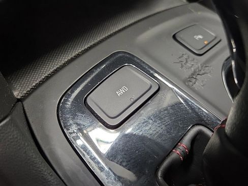 Used 2024 Chevrolet Equinox RS image 23