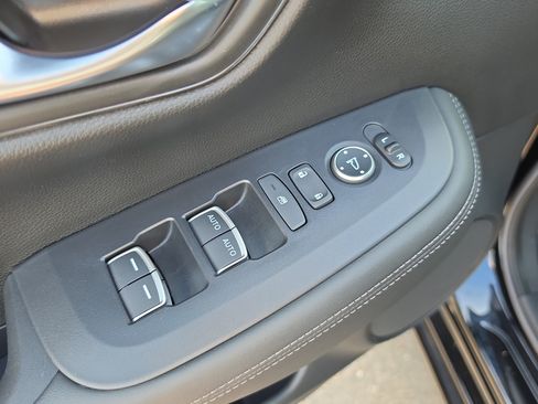 Used 2024 Honda HR-V EX-L image 19