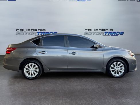 Used 2018 Nissan Sentra SV FWD image 4