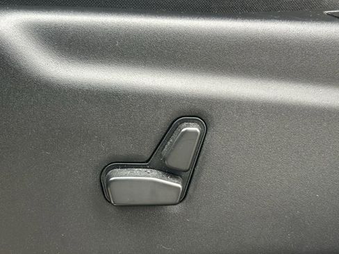 Used 2024 Dodge Durango R/T w/ Blacktop Package image 14