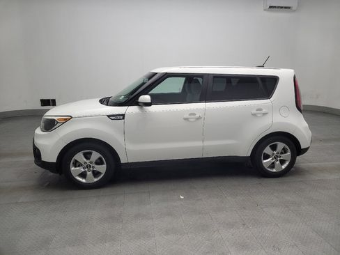 Used 2018 Kia Soul image 2