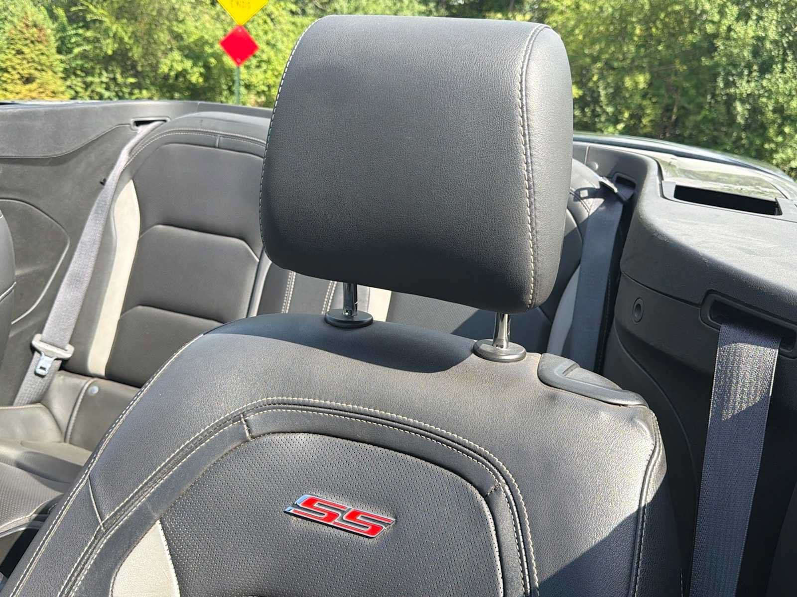 Used 2019 Chevrolet Camaro SS RWD image 20