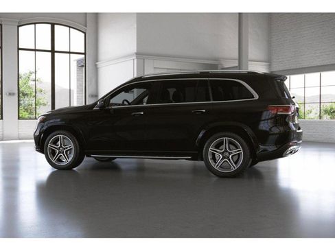 Certified 2022 Mercedes-Benz GLS 450 4MATIC image 32