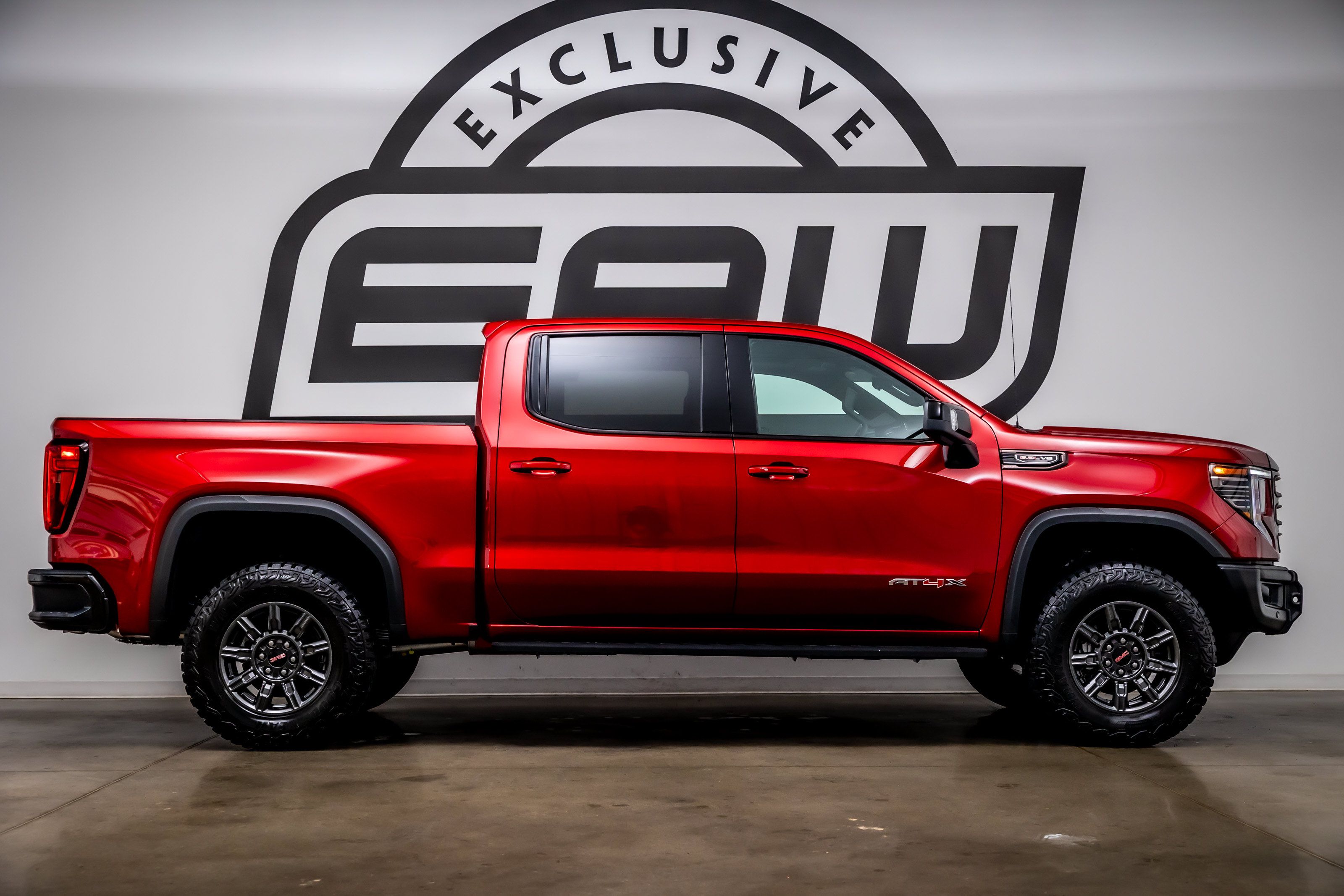 Used 2026 GMC Sierra 1500 AT4X AWD/4WD image 9