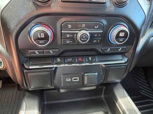Used 2022 Chevrolet Silverado 1500 LT Trail Boss w/ Bed Protection Package AWD/4WD image 29