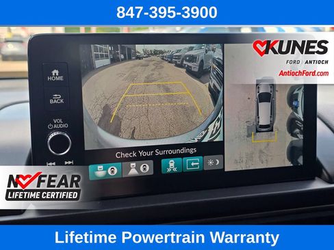 Used 2025 Honda Pilot TrailSport image 36