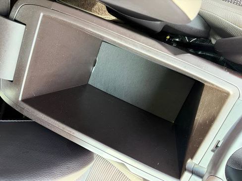 Used 2011 Hyundai Tucson GLS image 15