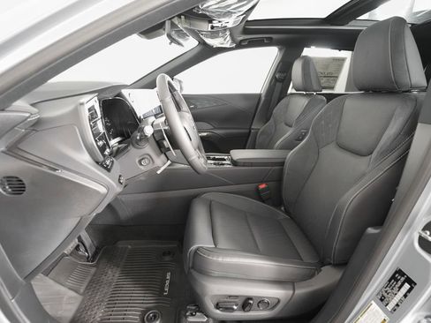 New 2026 Lexus RX 450h AWD image 8