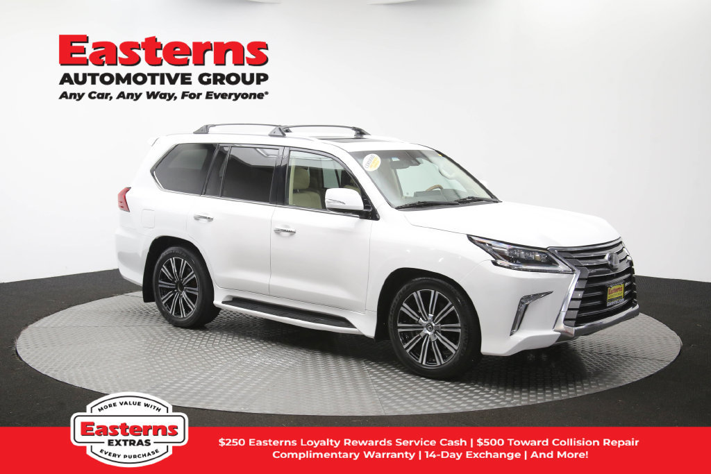 Used 2021 Lexus LX 570 4WD w/ Luxury Package image 59