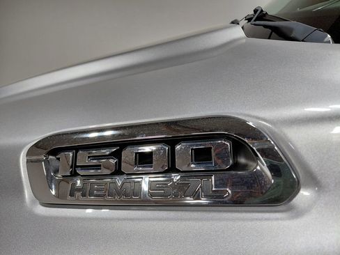 Used 2019 RAM 1500 Big Horn AWD/4WD image 20