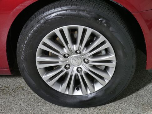 Used 2014 Chrysler Town & Country Touring-L w/ Driver Convenience Group FWD image 15
