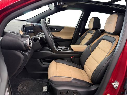 New 2026 Chevrolet Equinox ACTIV w/ Convenience Package III AWD/4WD image 9
