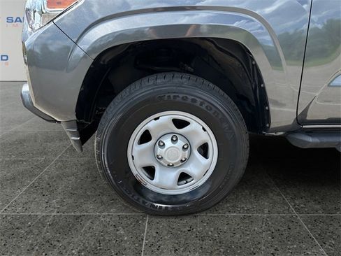 Used 2021 Toyota Tacoma SR image 14