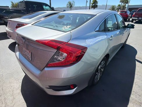 Used 2016 Honda Civic EX image 5