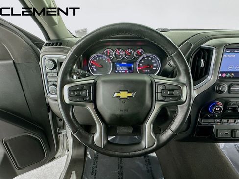 Used 2021 Chevrolet Silverado 1500 LT w/ Z71 Off-Road Package image 14